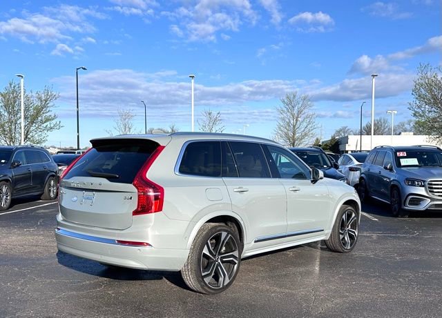 Used 2024 Volvo XC90 B6 Ultimate image 8
