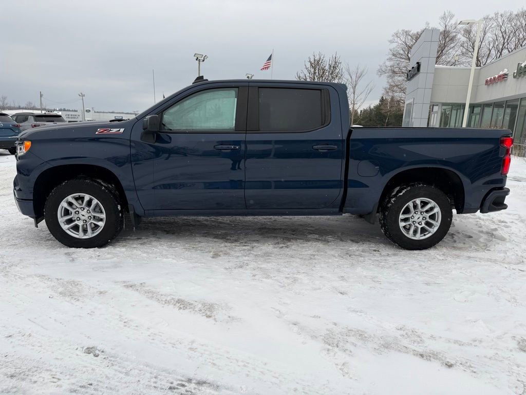 Used 2022 Chevrolet Silverado 1500 RST w/ Z71 Off-Road Package image 4