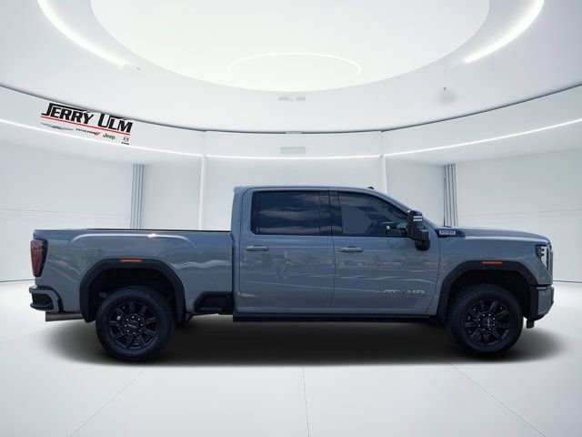 Used 2024 GMC Sierra 2500 AT4 w/ AT4 Premium Plus Package image 2