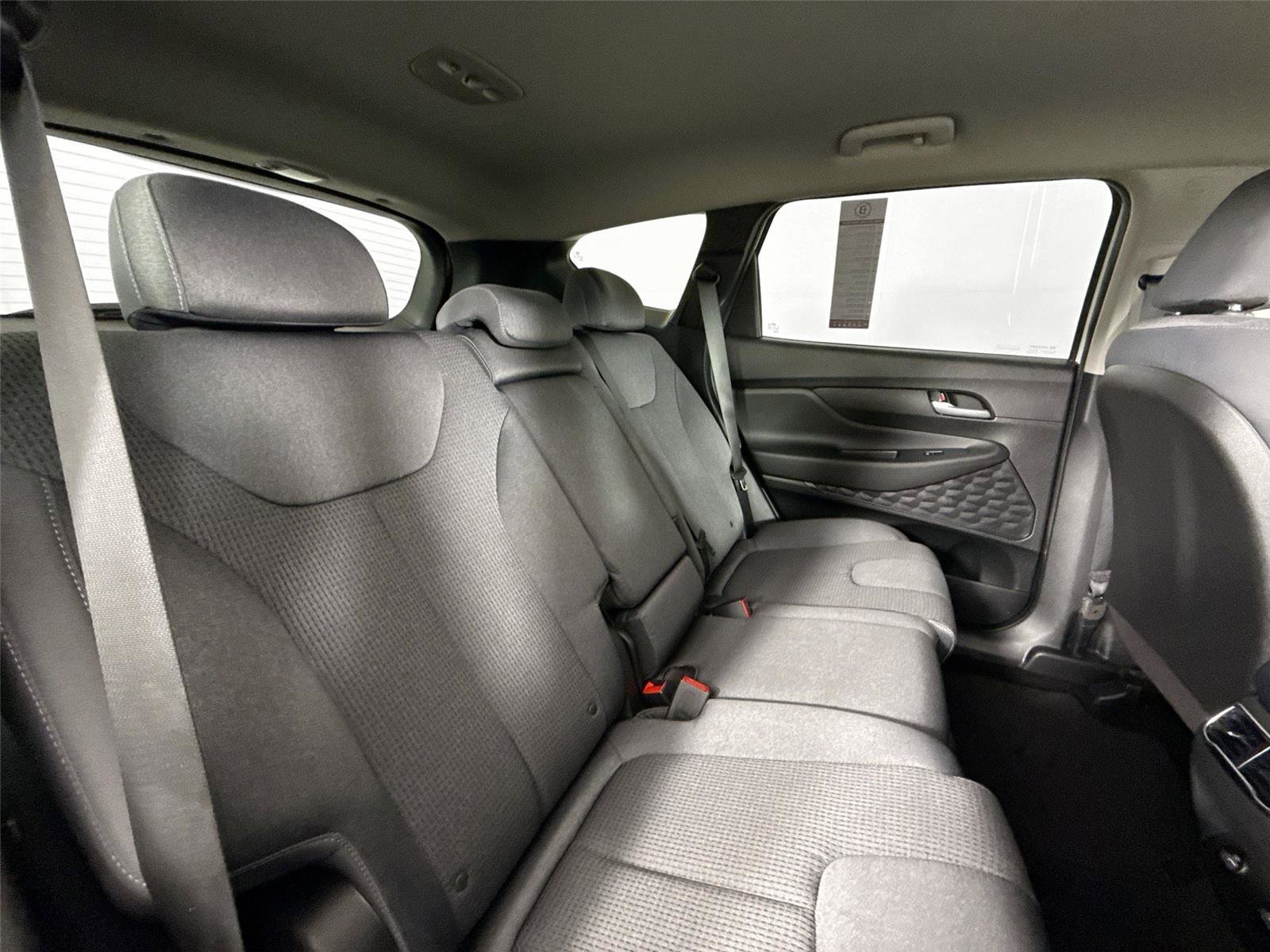 Used 2023 Hyundai Santa Fe SEL FWD image 39