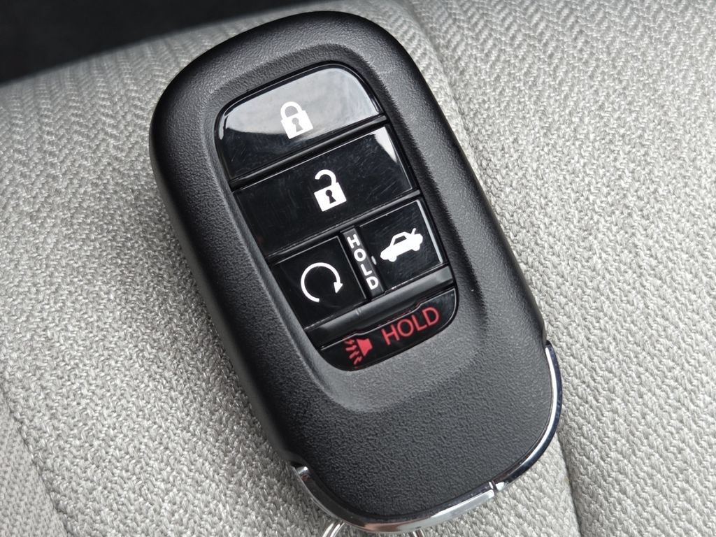 Certified 2025 Honda Accord SE image 34