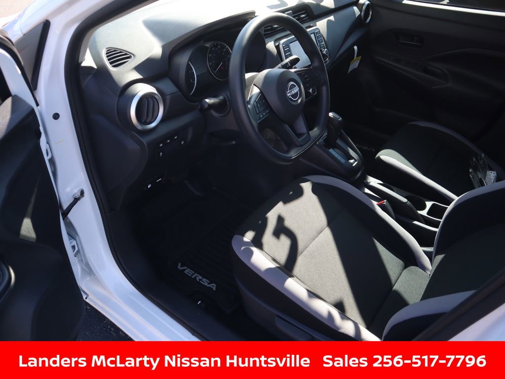 Used 2025 Nissan Versa S w/ Trunk Package image 17