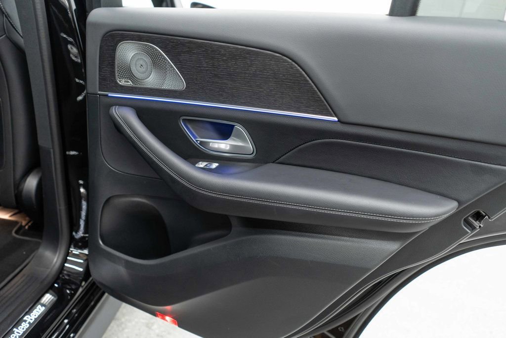 Used 2025 Mercedes-Benz GLE 350 4MATIC image 27