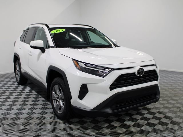 Certified 2023 Toyota RAV4 XLE w/ Convenience Package AWD/4WD image 8