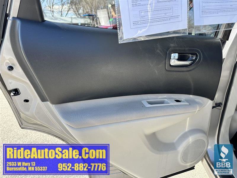 Used 2013 Nissan Rogue S w/ Special Edition Pkg image 11