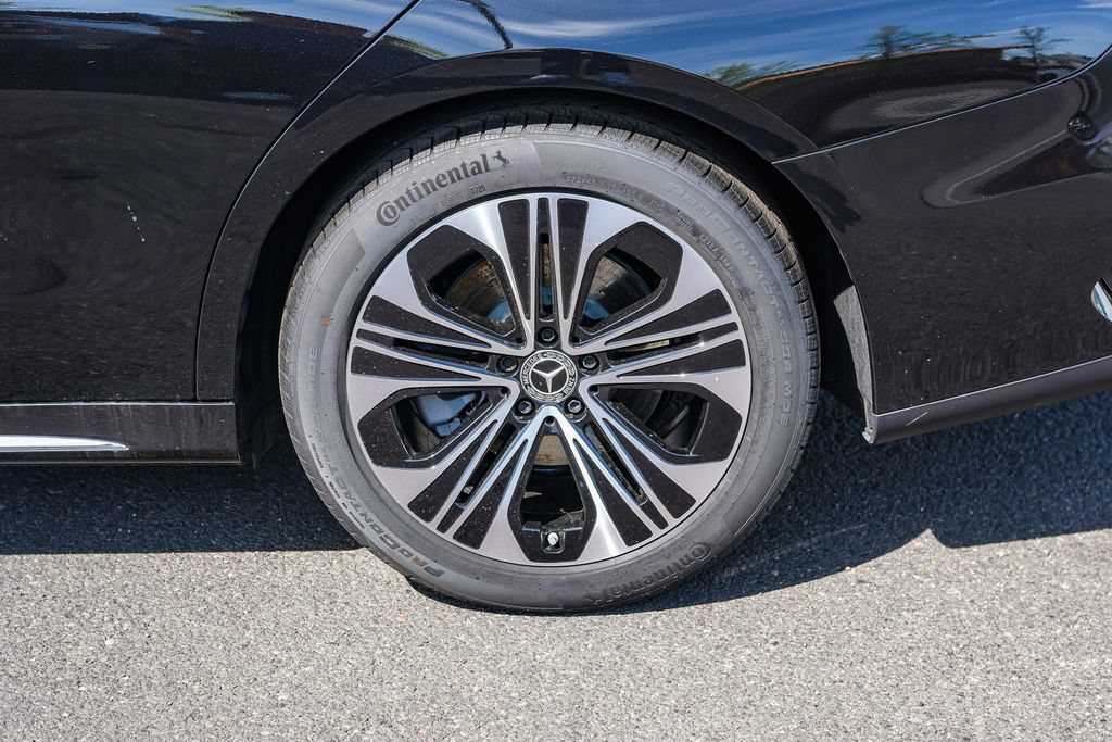 New 2026 Mercedes-Benz E 350 4MATIC Sedan image 11