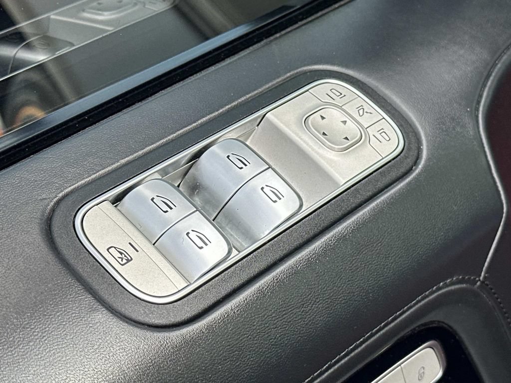 Used 2021 Mercedes-Benz G 550 image 19