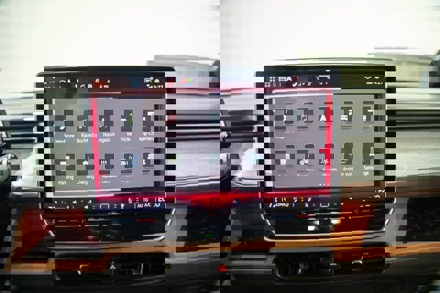 New 2025 Volkswagen ID. Buzz Pro S image 16