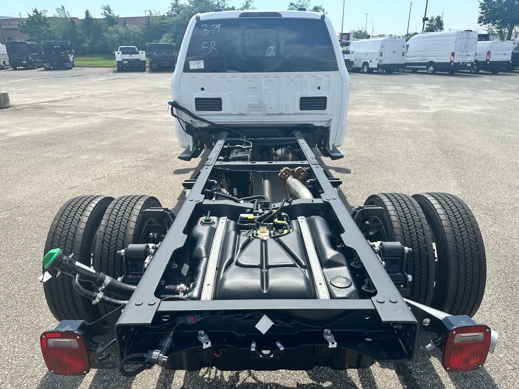 New 2025 Ford F450 XL w/ XL Chrome Package image 5