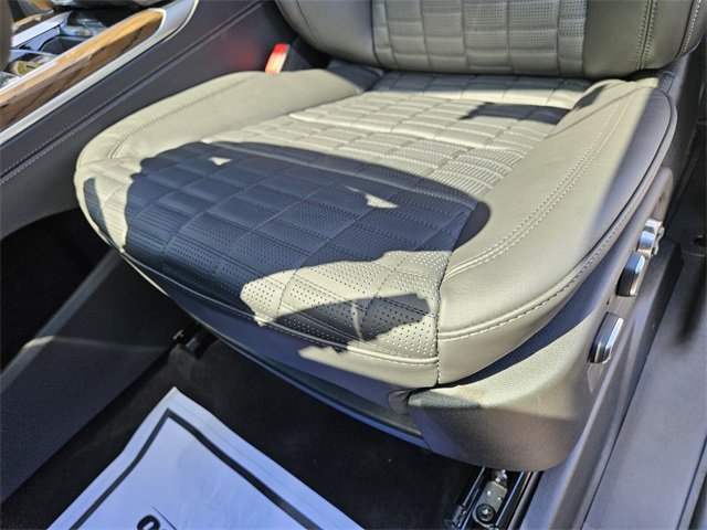 New 2025 Cadillac Escalade ESV Sport Platinum w/ LPO, ONYX Package image 12