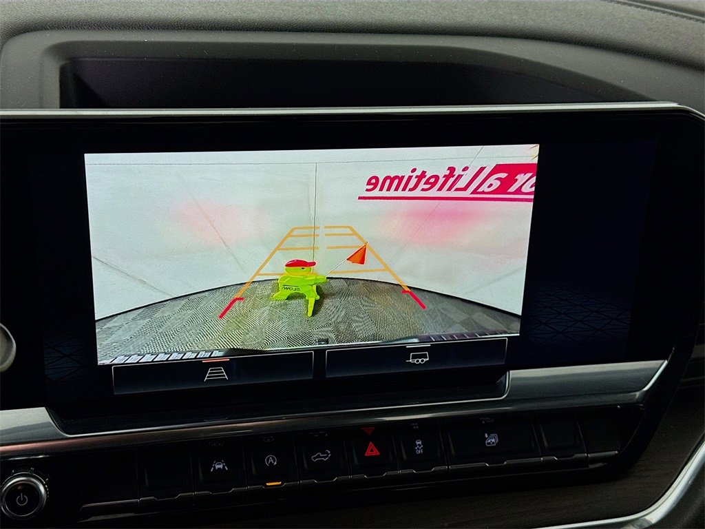 Used 2025 GMC Sierra 1500 SLT image 6