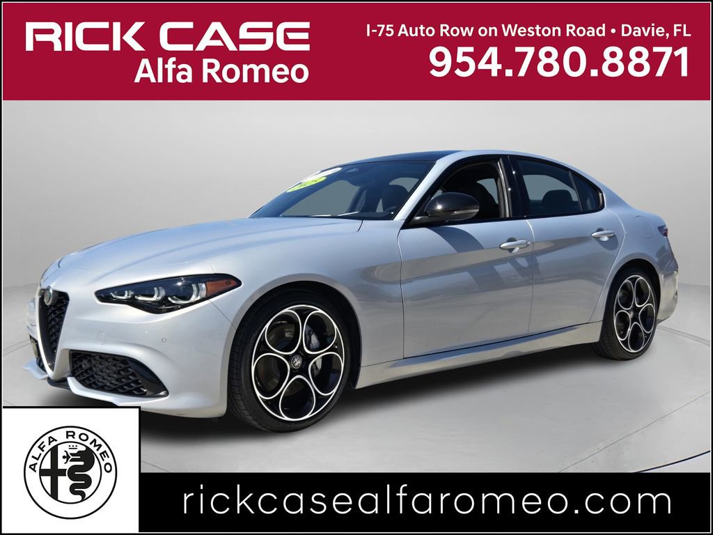 New 2025 Alfa Romeo Giulia w/ Veloce Package Rwd image 1