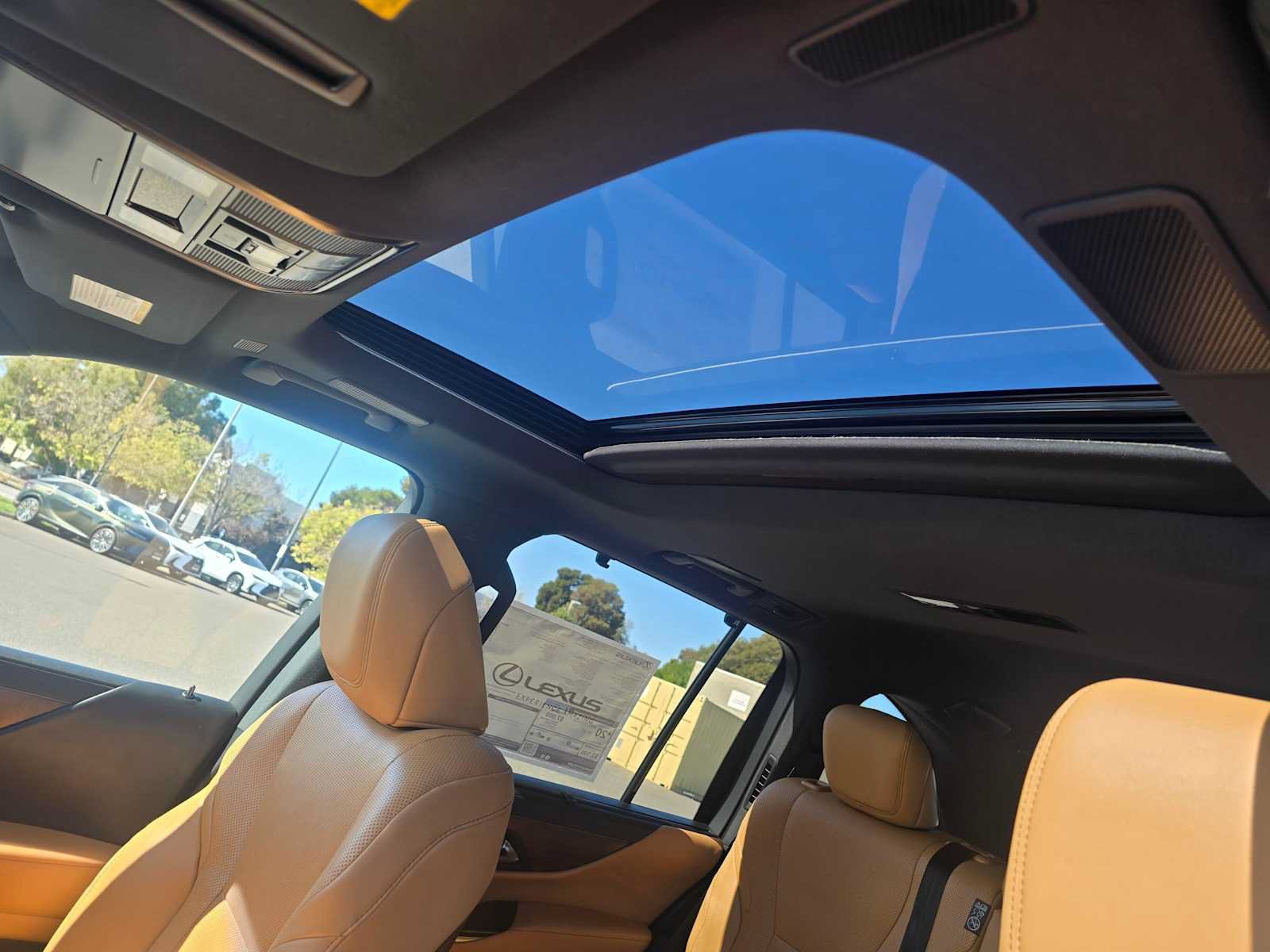 New 2026 Lexus LX 700h Luxury AWD/4WD image 24
