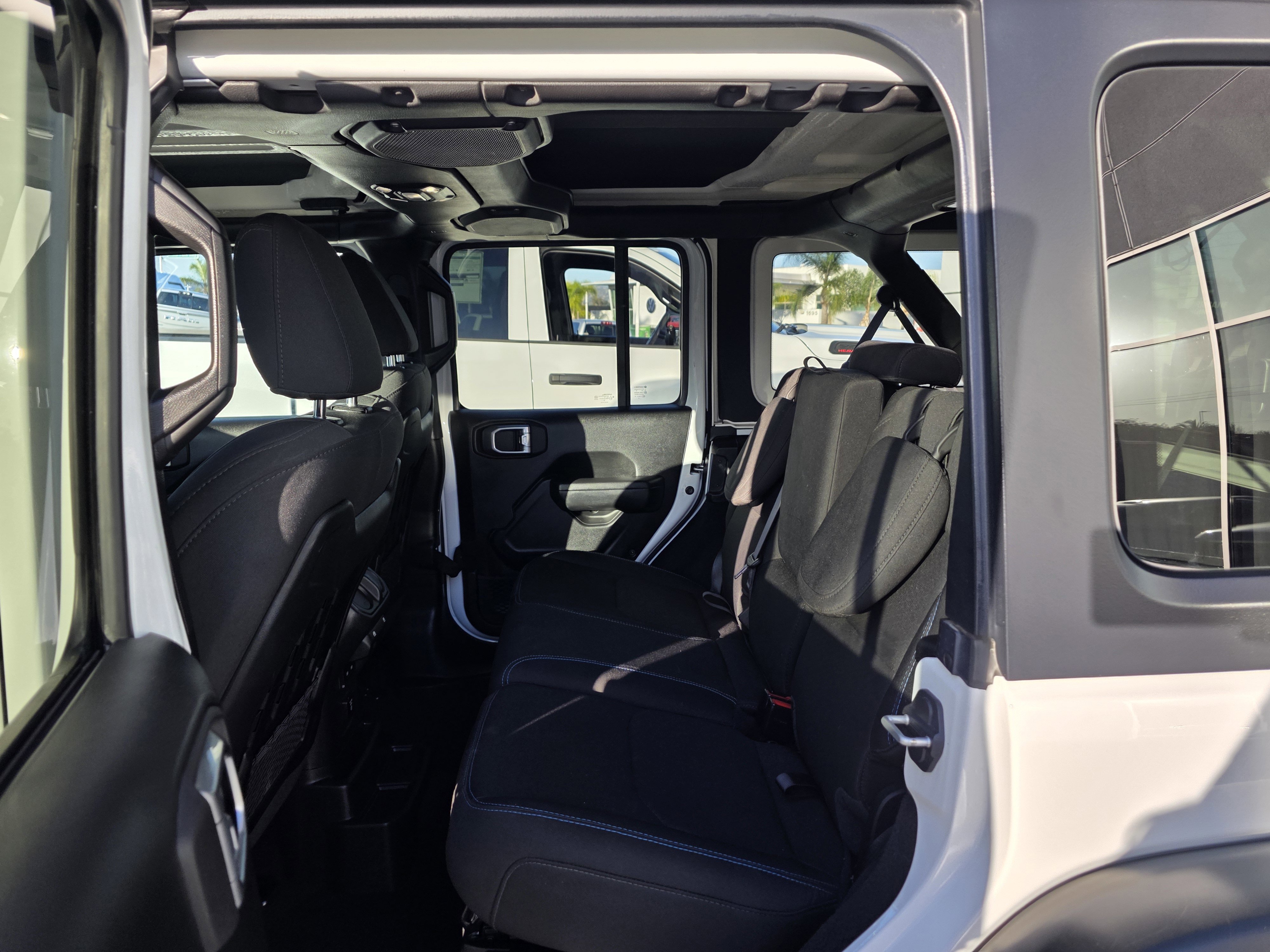 Certified 2023 Jeep Wrangler Unlimited Rubicon 4xe image 18