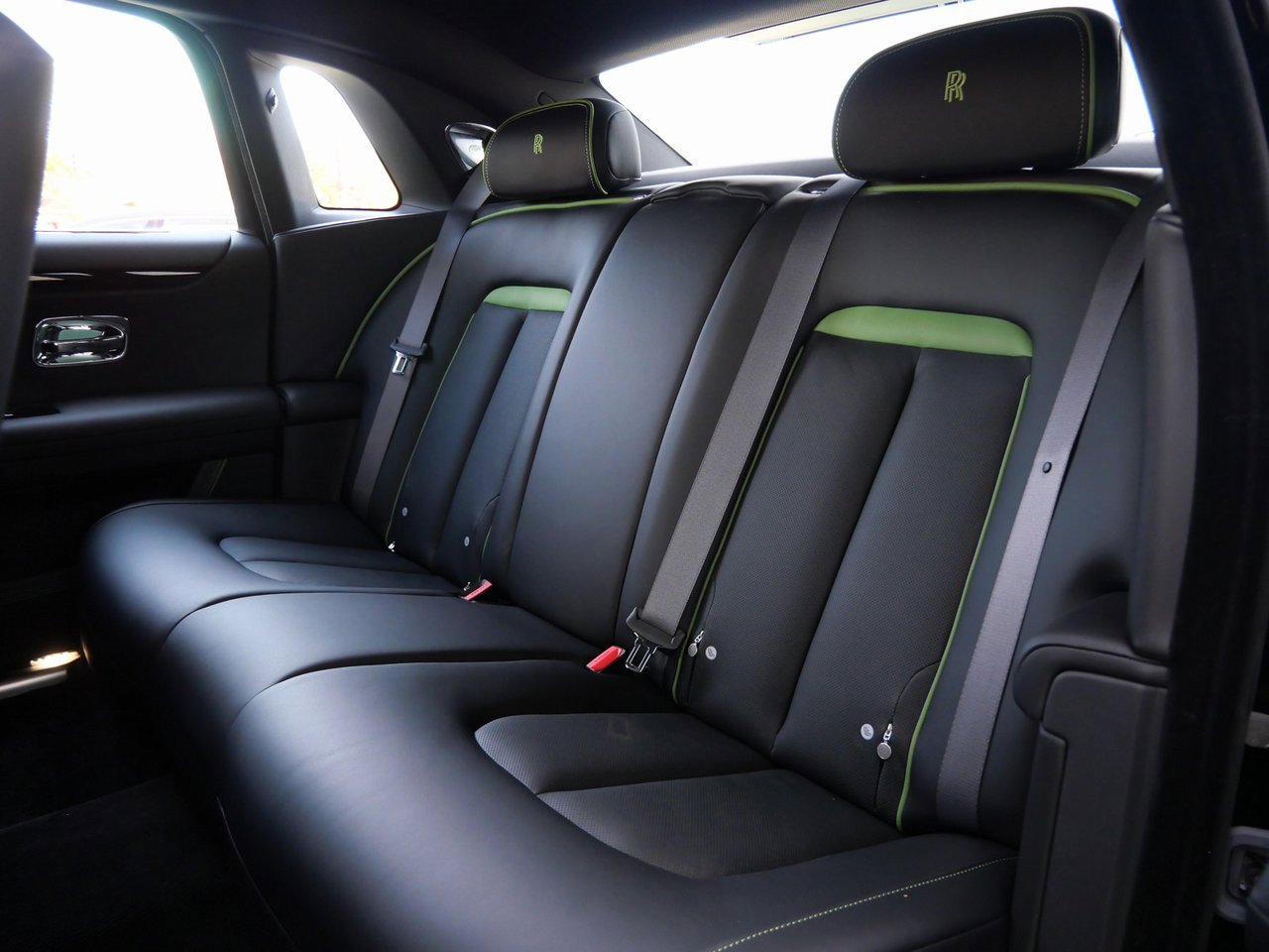 Used 2023 Rolls-Royce Ghost image 8