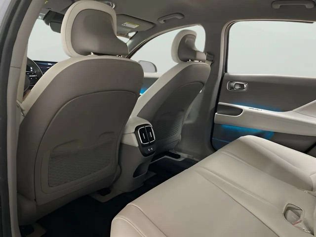 Used 2025 Hyundai Ioniq 6 SEL RWD image 67