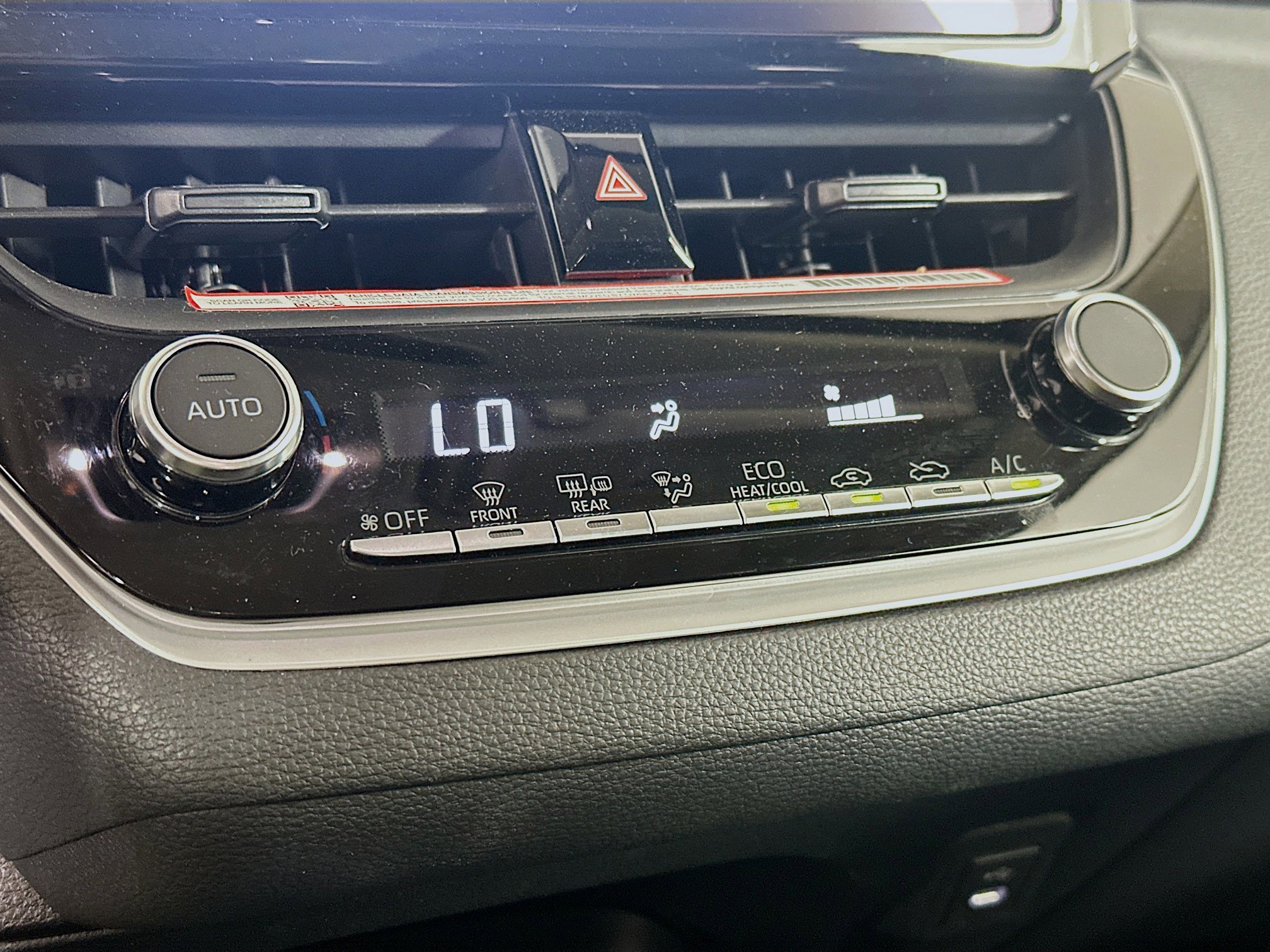 Used 2026 Toyota Corolla LE FWD image 23