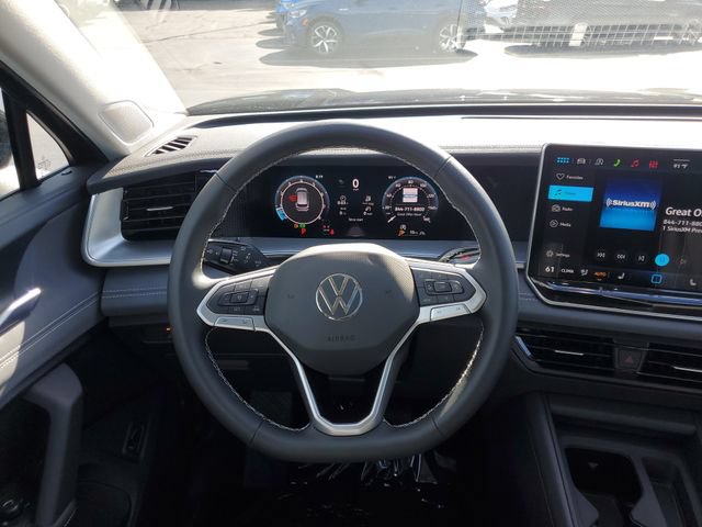 New 2026 Volkswagen Tiguan SE AWD/4WD image 13