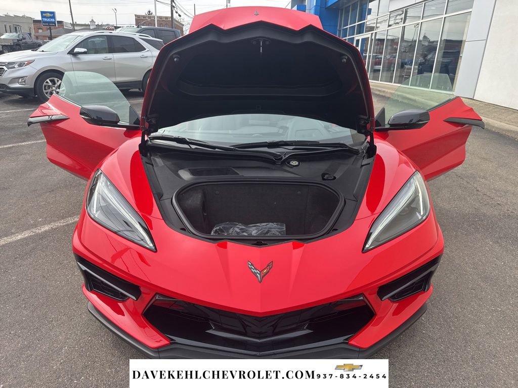 Used 2024 Chevrolet Corvette Stingray Coupe w/ Z51 Performance Package image 10