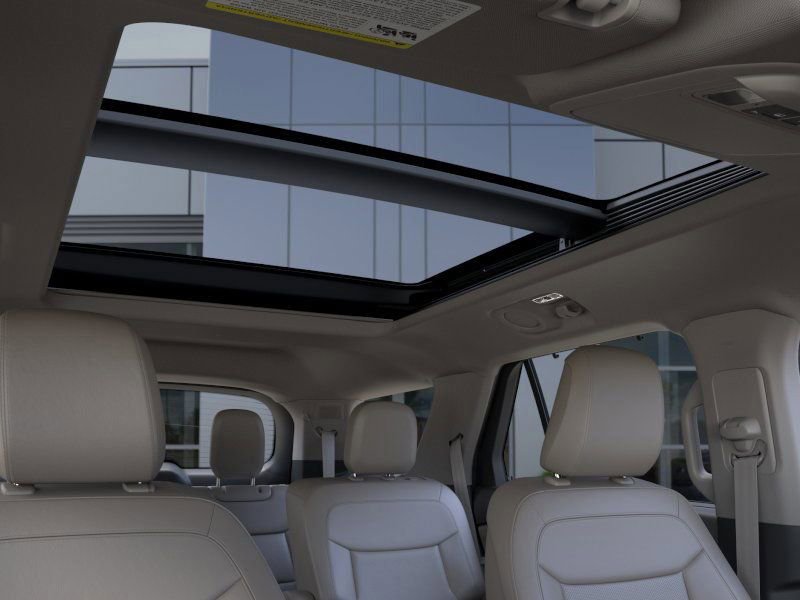 Used 2024 Ford Explorer Limited w/ Limited Technology Package image 23