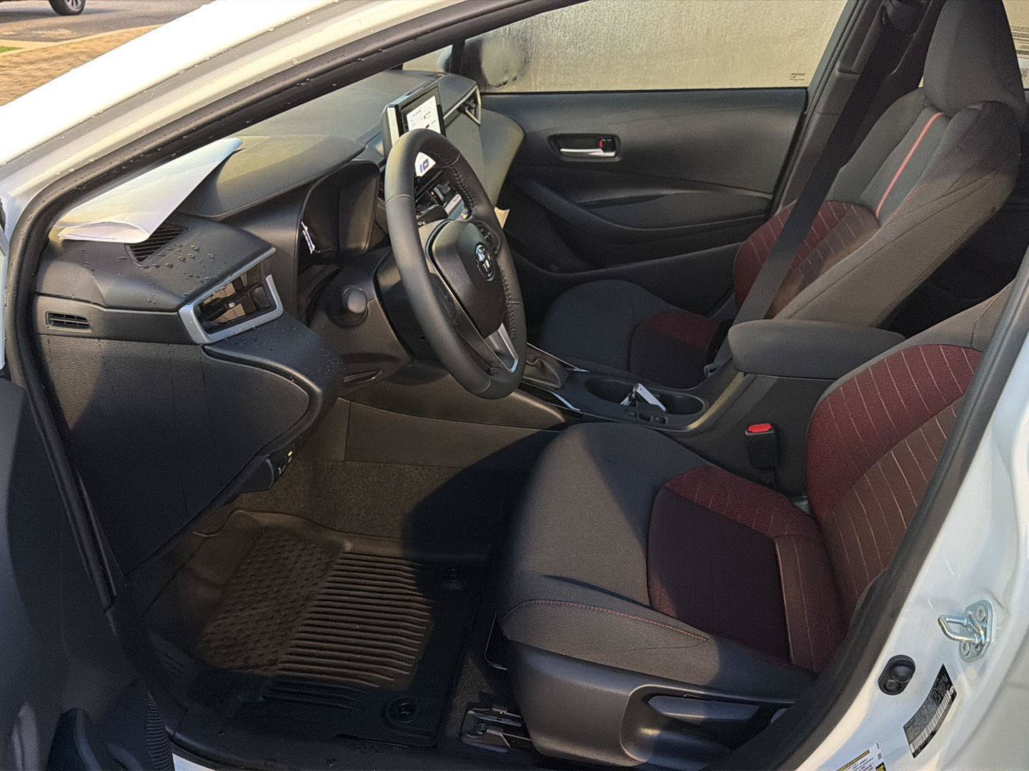 New 2027 Toyota Corolla SE FWD image 10
