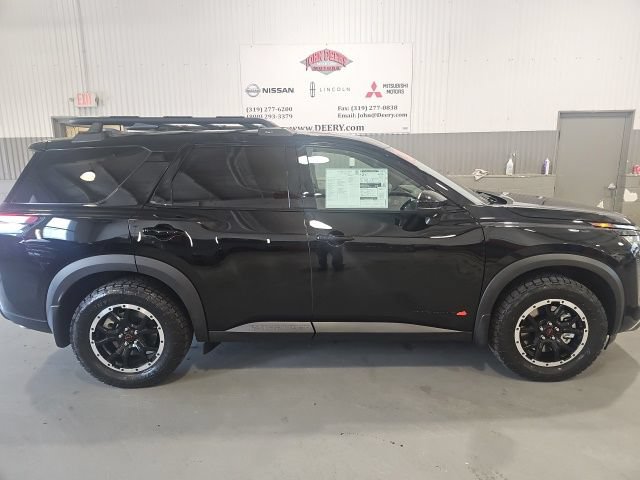 New 2026 Nissan Pathfinder Rock Creek AWD/4WD image 2