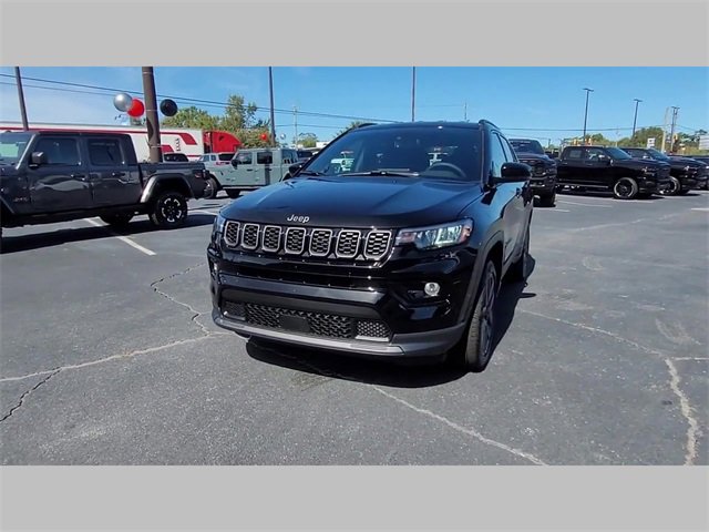 New 2026 Jeep Compass Limited image 20