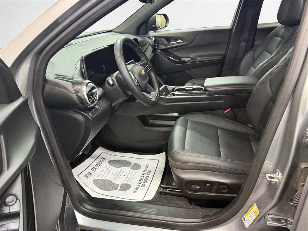 Certified 2025 Chevrolet Equinox LT w/ Convenience Package II image 12