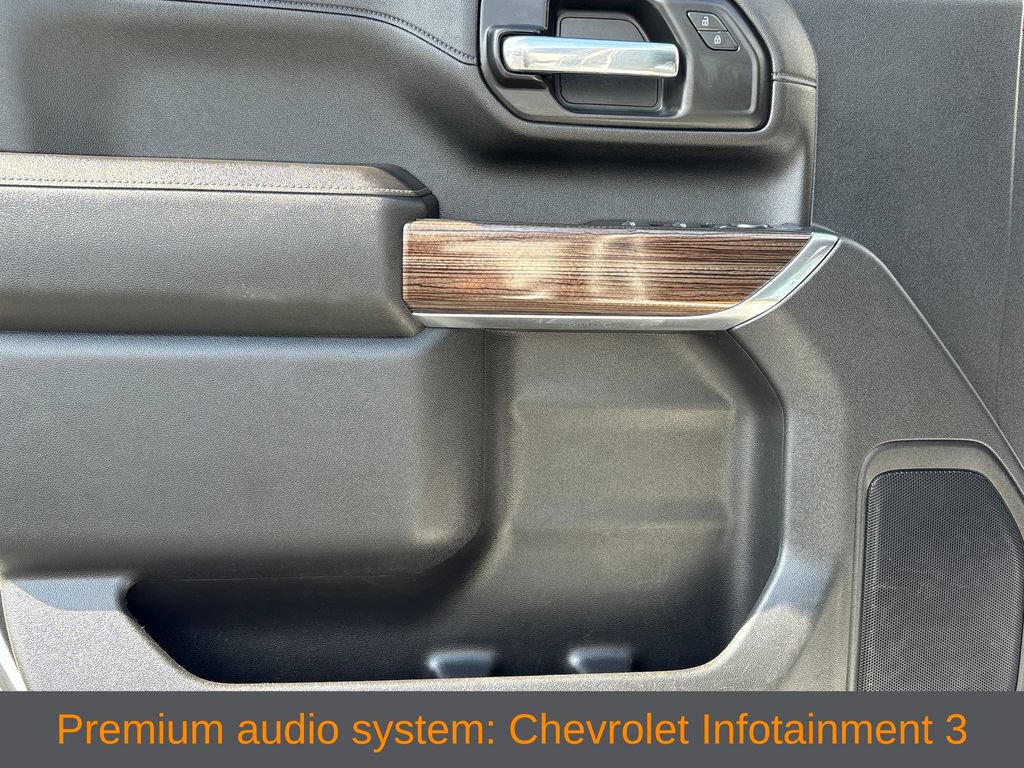 Used 2020 Chevrolet Silverado 2500 LT w/ Z71 Off-Road Package AWD/4WD image 3