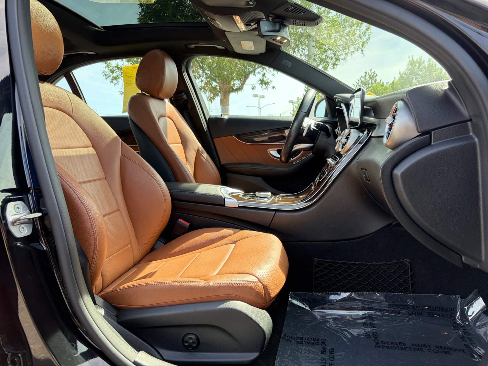 Used 2020 Mercedes-Benz C 300 4MATIC Sedan image 25
