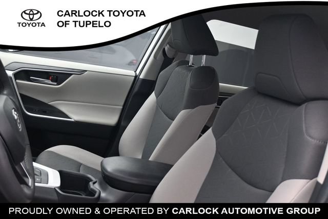 Used 2023 Toyota RAV4 XLE w/ XLE Grade Weather Package AWD/4WD image 21