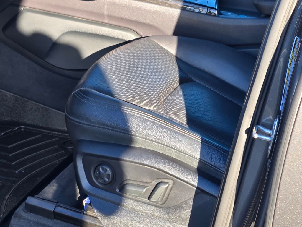 Used 2018 Audi Q7 3.0T Prestige image 32