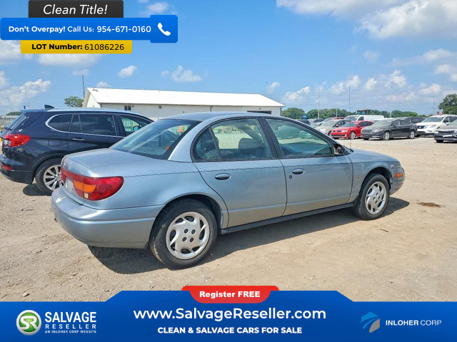 Used 2002 Saturn S-Series SL2 w/ SL2 Option Pkg 2 FWD image 4