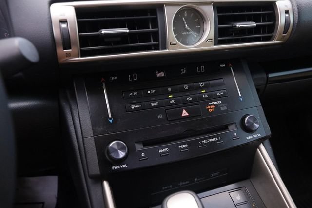 Used 2014 Lexus IS 350 w/ Navigation Package RWD image 18