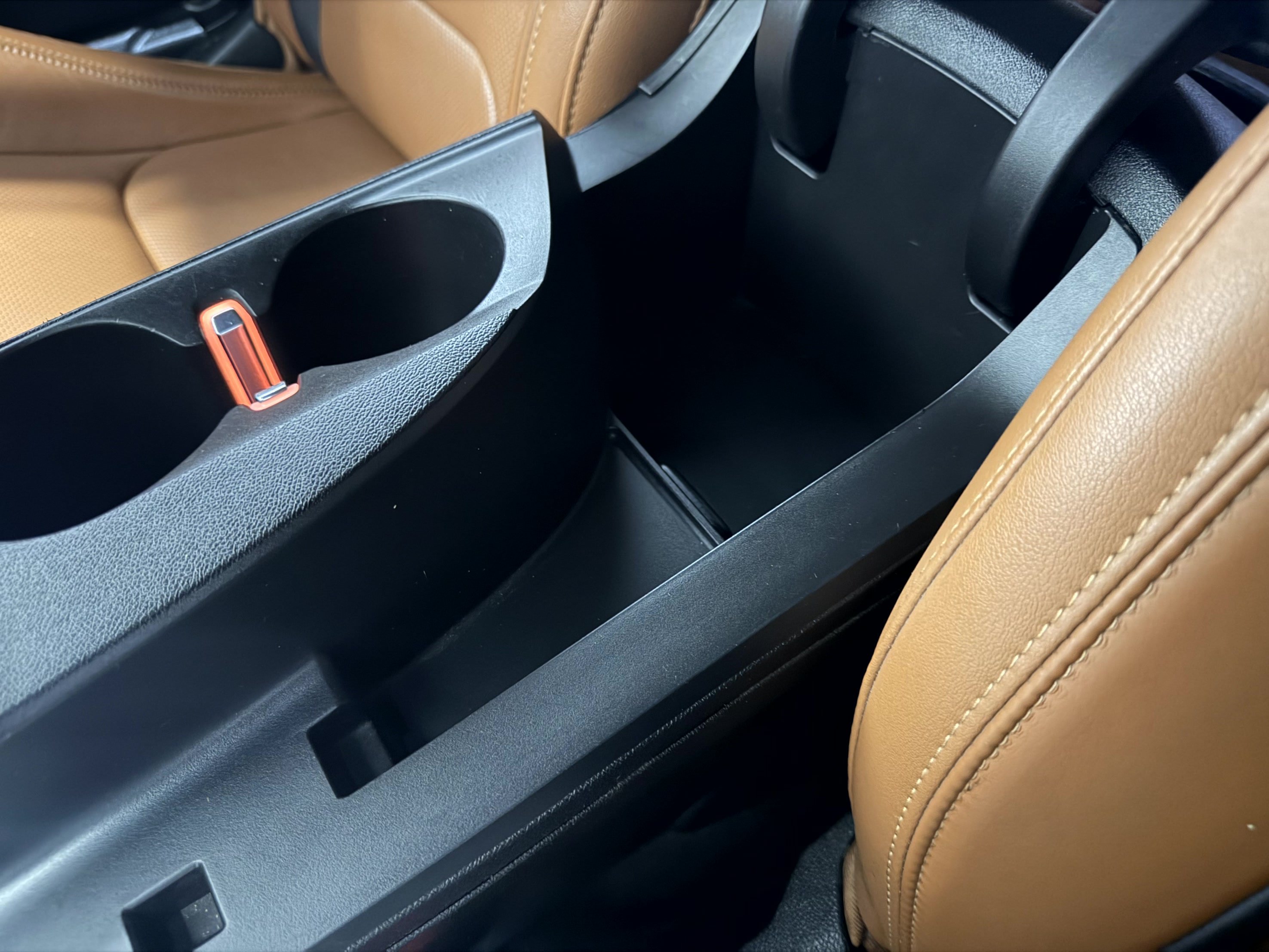 Used 2019 Chevrolet Camaro LT RWD image 22
