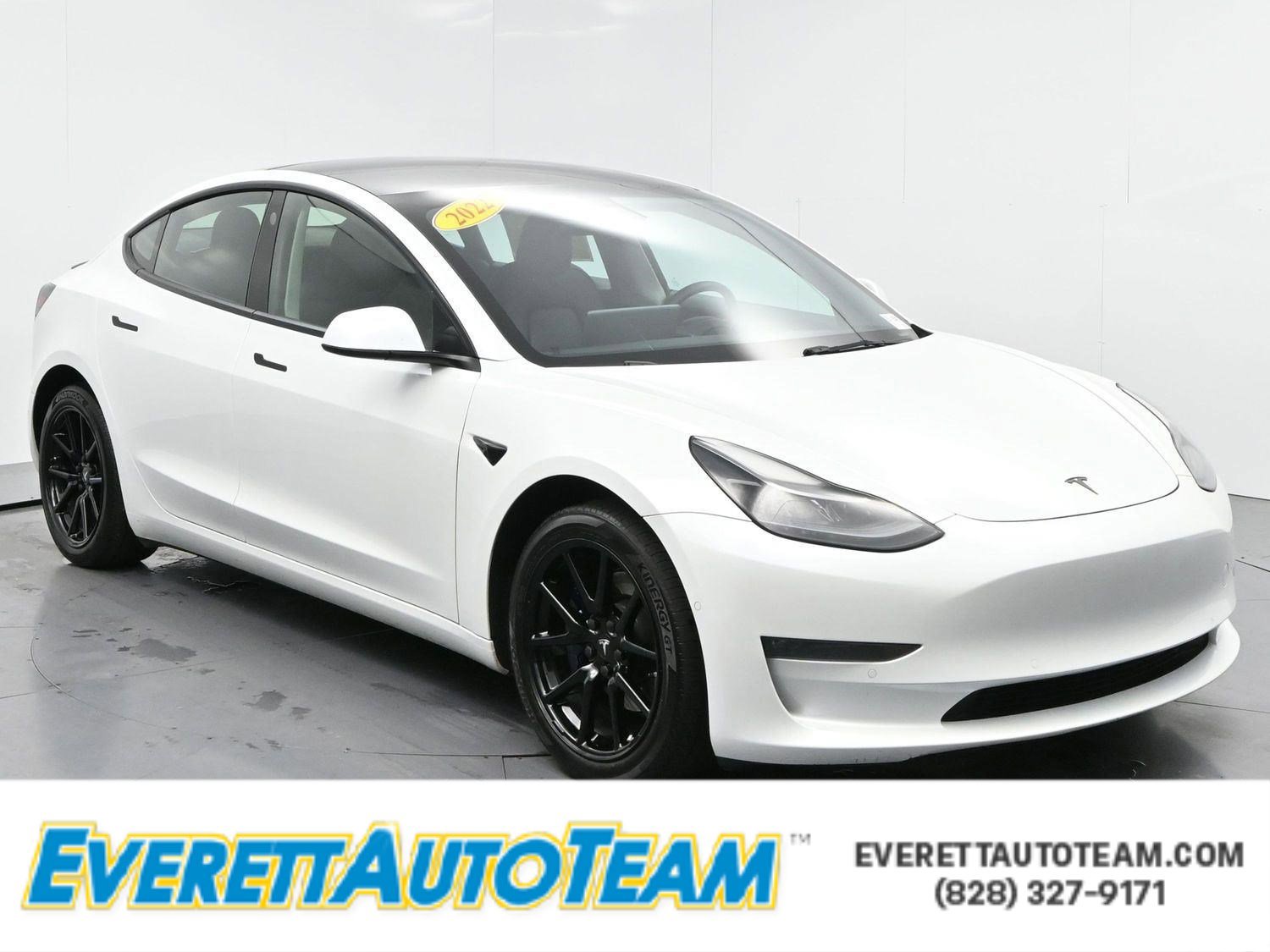 Used 2022 Tesla Model 3 Long Range image 1