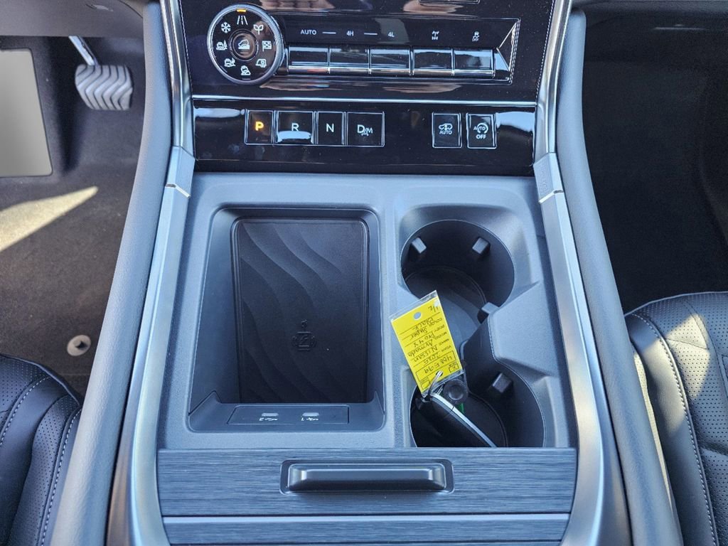 New 2025 Nissan Armada PRO-4X w/ Pro-4X Premium Package image 25