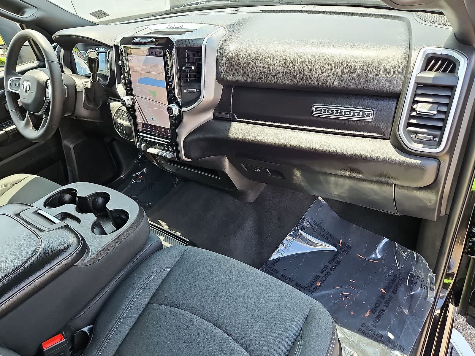 Used 2025 RAM 2500 Big Horn AWD/4WD image 34