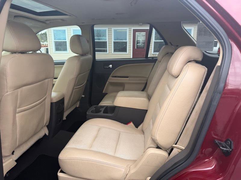 Used 2008 Ford Taurus X Eddie Bauer image 4