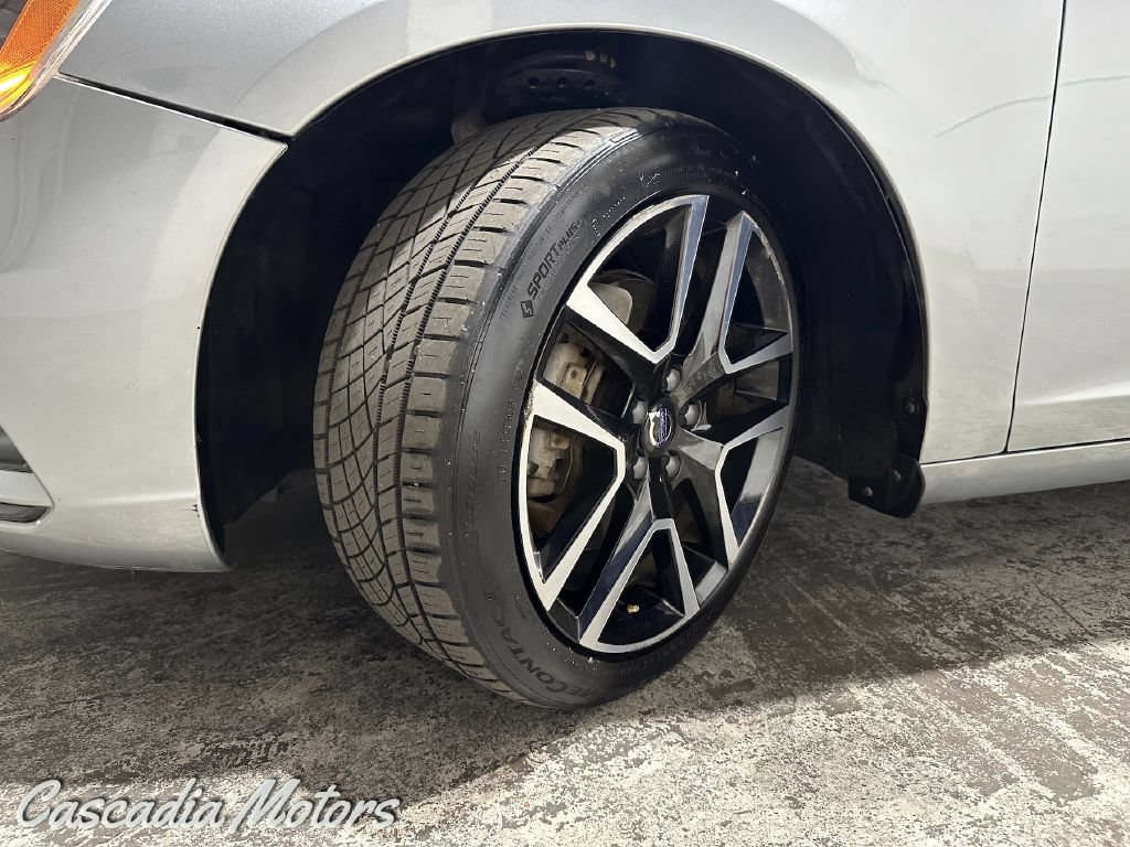 Used 2018 Volvo V60 T5 Dynamic w/ Vision Package AWD/4WD image 34
