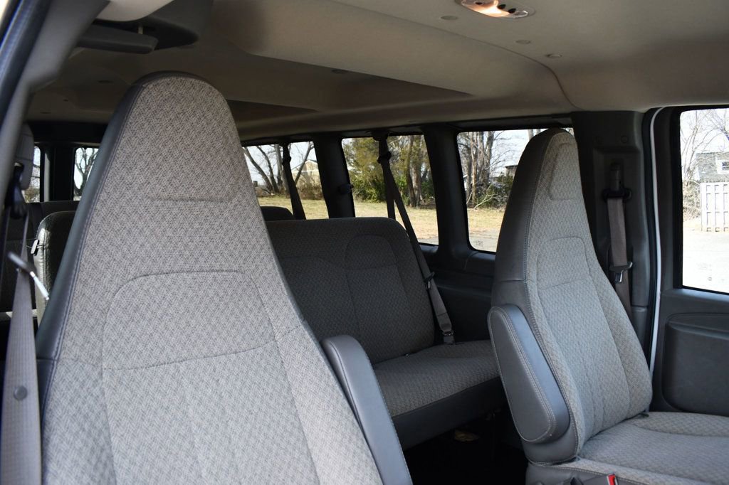 Used 2022 Chevrolet Express 3500 LS image 34