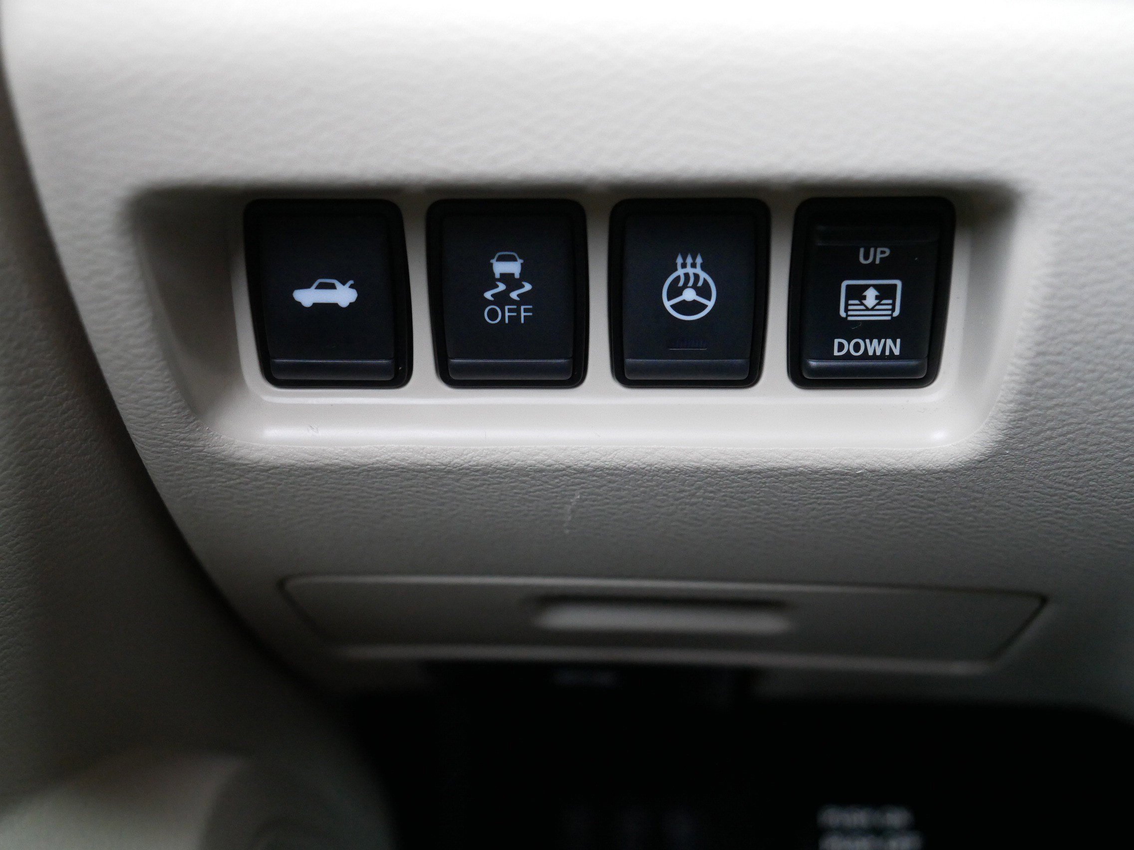 Certified 2018 Nissan Maxima Platinum image 26