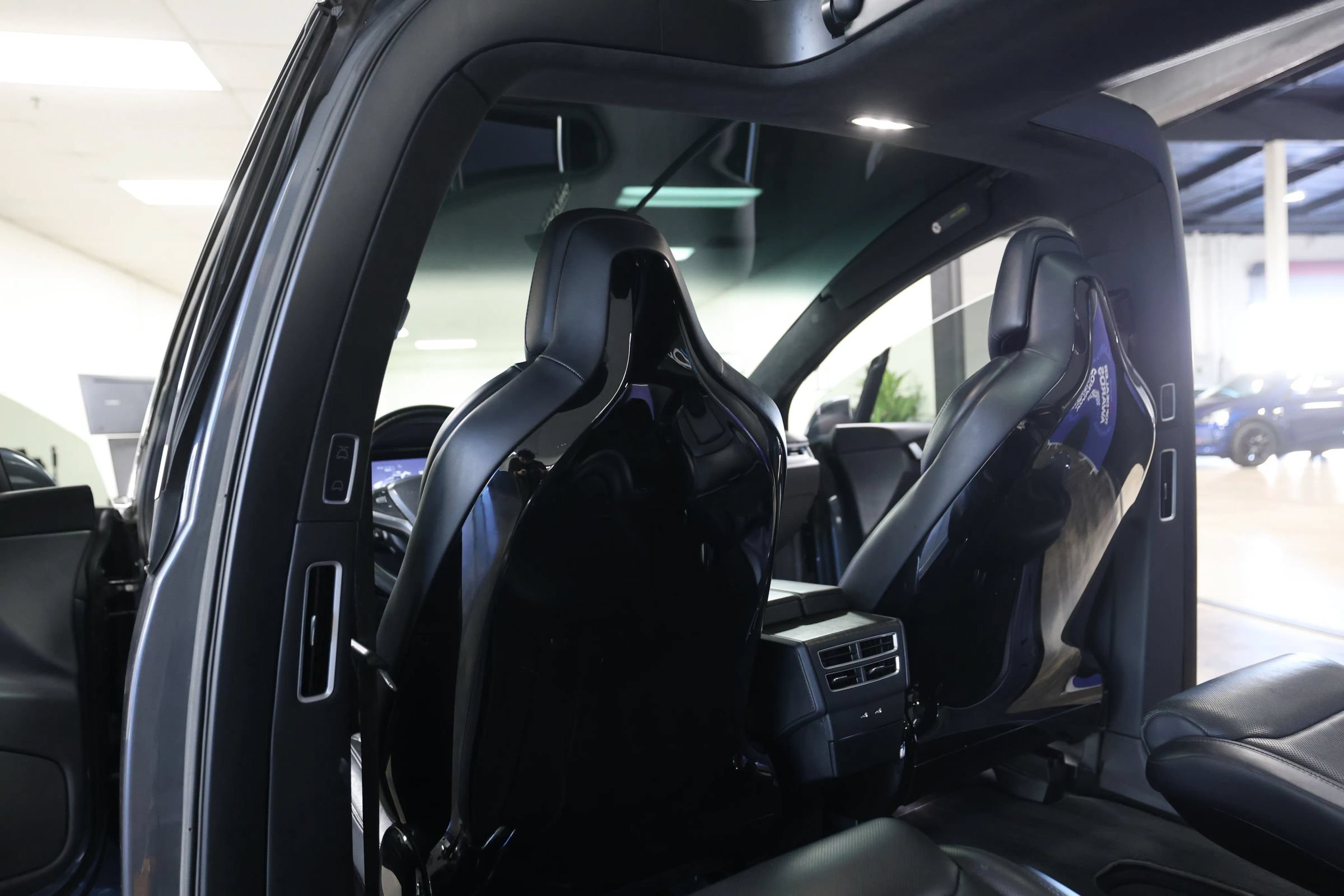 Used 2016 Tesla Model X 90D AWD/4WD image 45
