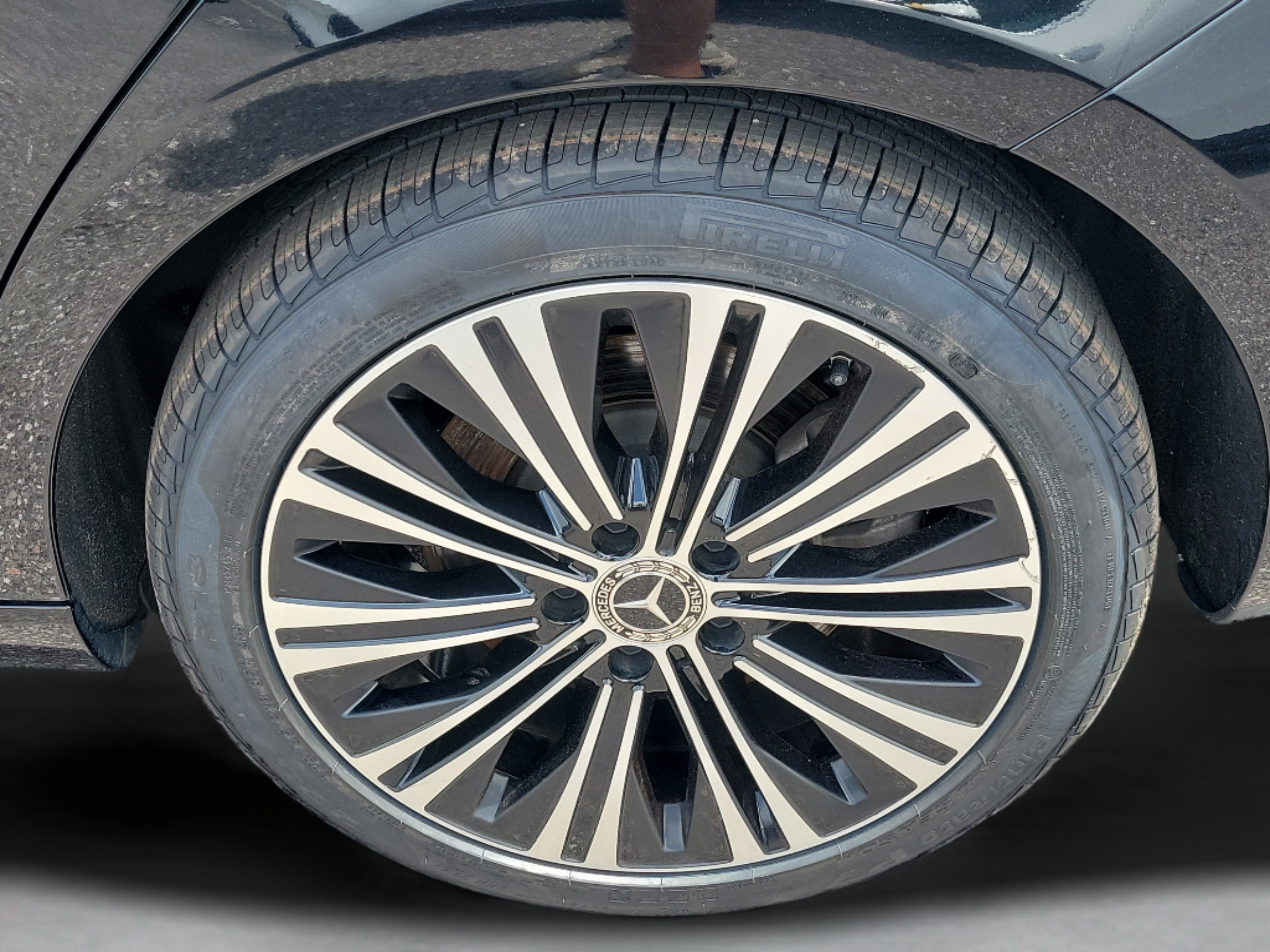 Certified 2023 Mercedes-Benz CLA 250 4MATIC image 5