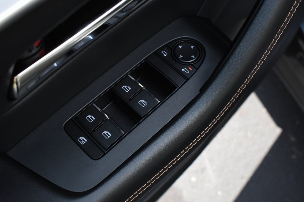 New 2025 MAZDA CX-90 3.3 Turbo w/ Preferred Package image 17