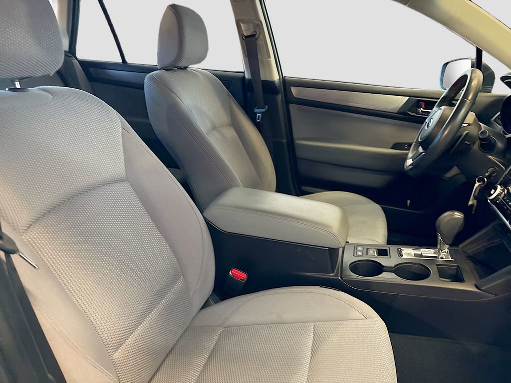 Used 2018 Subaru Outback 2.5i Premium image 26