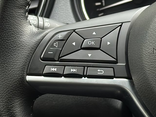 Used 2020 Nissan Rogue Sport SV w/ All-Weather Package AWD/4WD image 24