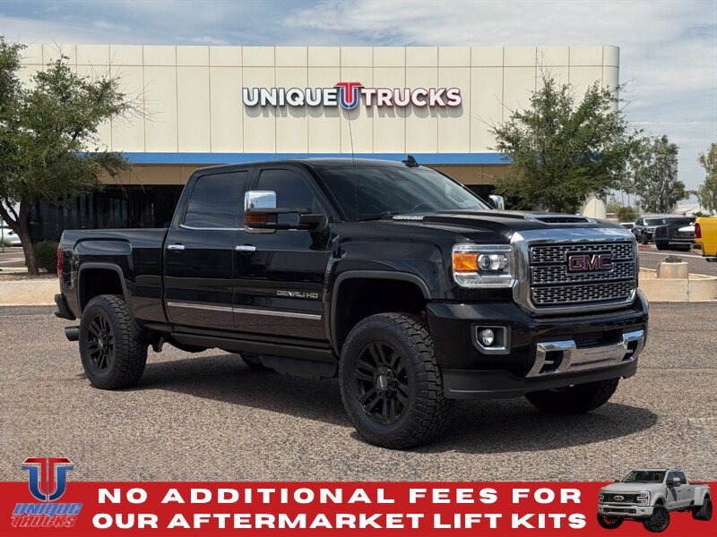 Used 2018 GMC Sierra 2500 Denali w/ Duramax Plus Package AWD/4WD image 4