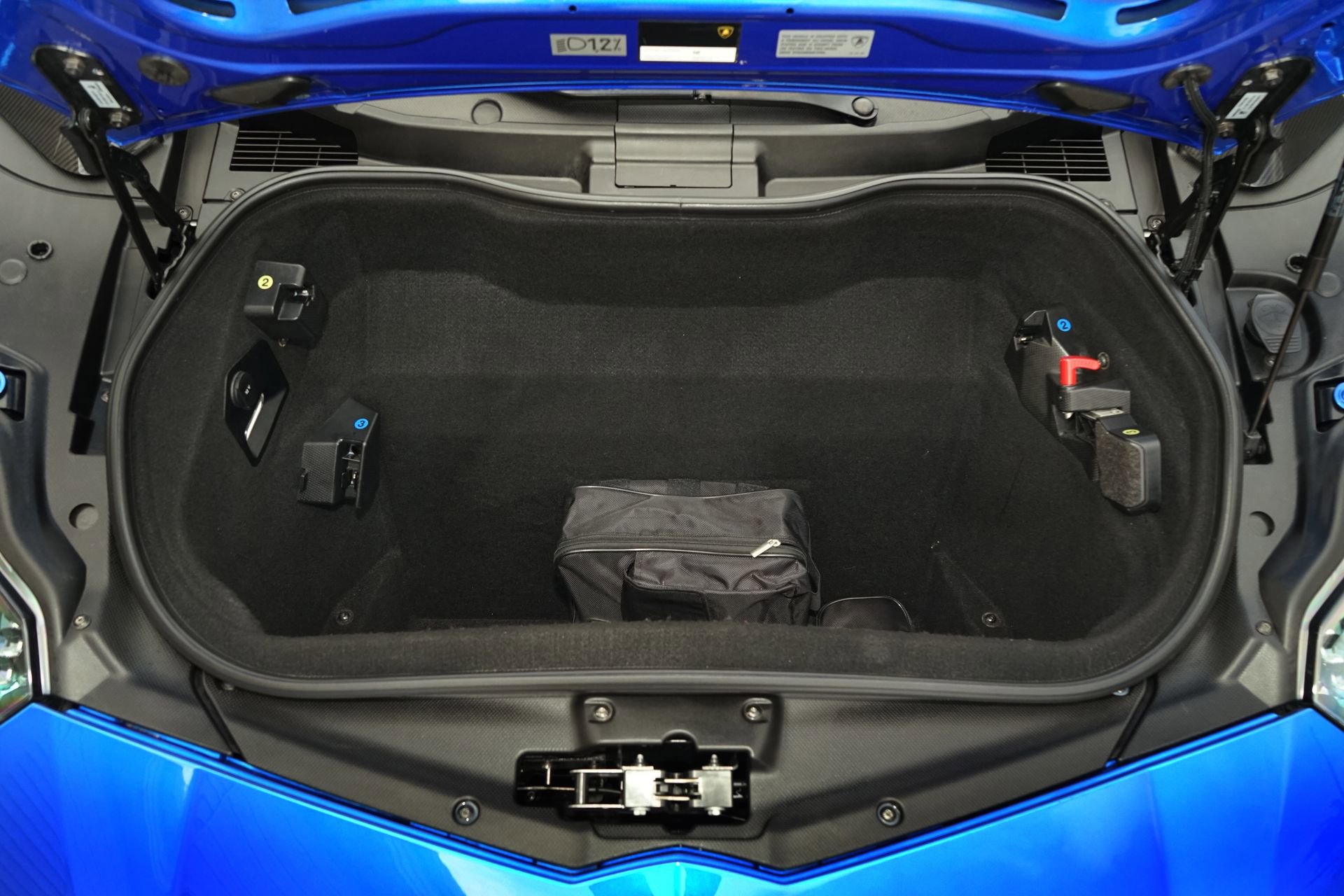 Used 2015 Lamborghini Aventador LP 700-4 AWD/4WD image 33