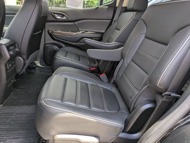 Used 2023 GMC Acadia Denali w/ Black Diamond Edition FWD image 27